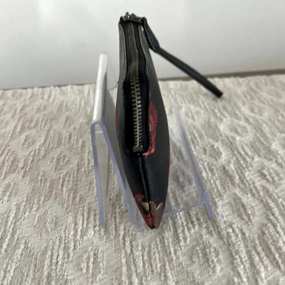 Coach EUC Halftone Floral Print Corner Wristlet - Picture 4 of 11